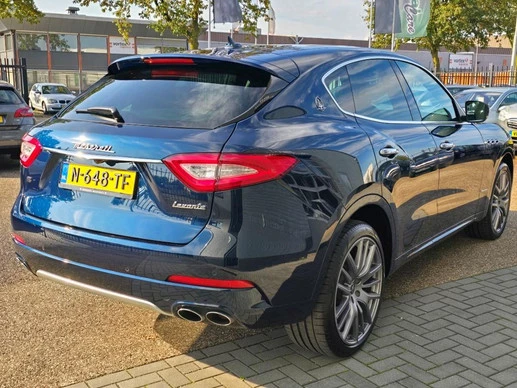 Maserati Levante - Afbeelding 7 van 24