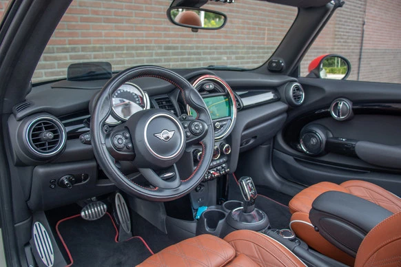 MINI Cooper Cabrio - Afbeelding 3 van 30