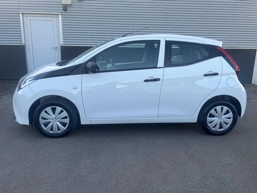 Toyota Aygo - Afbeelding 3 van 30