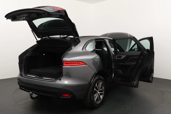 Jaguar F-PACE - Afbeelding 16 van 30