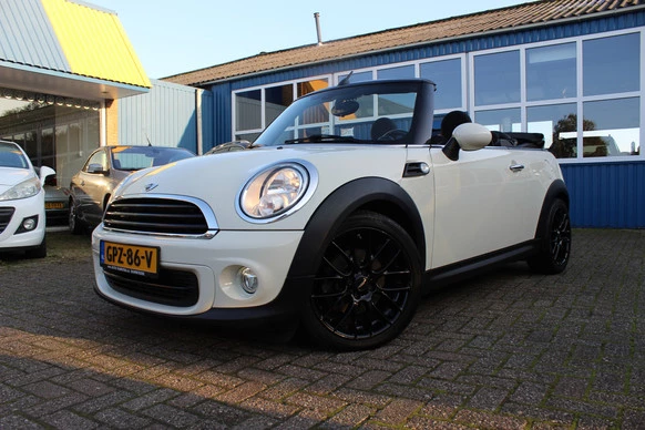 MINI Cabrio - Afbeelding 2 van 19