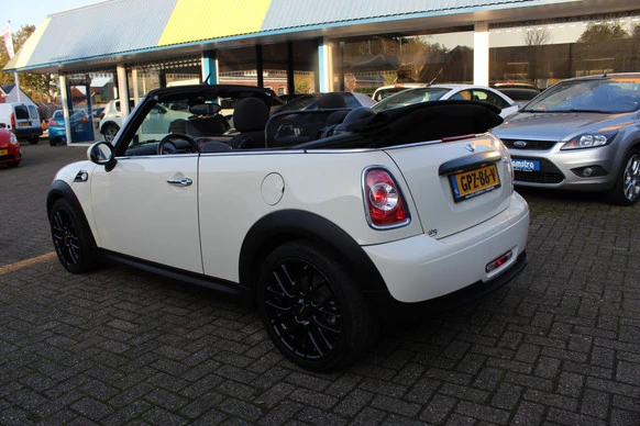 MINI Cabrio - Afbeelding 8 van 19