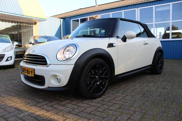 MINI Cabrio - Afbeelding 15 van 19