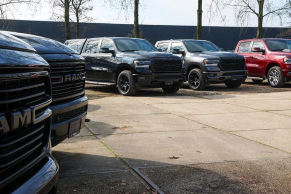 Dodge Ram 1500 - Afbeelding 29 van 30