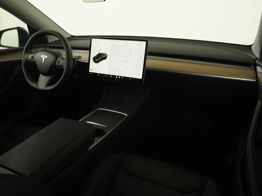 Tesla Model Y - Afbeelding 2 van 30