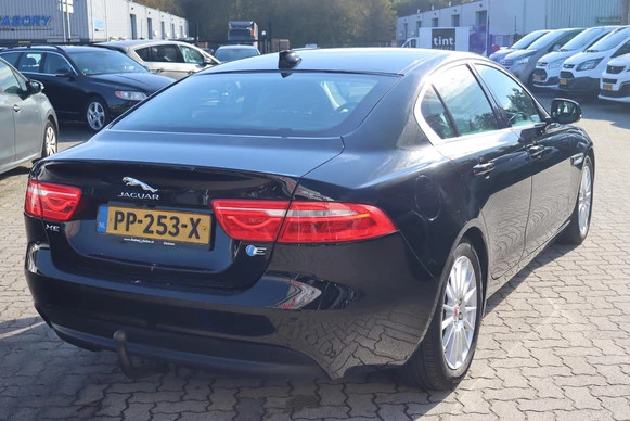 Jaguar XE - Afbeelding 6 van 30