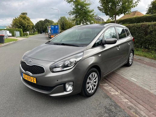 Kia Carens - Afbeelding 1 van 22