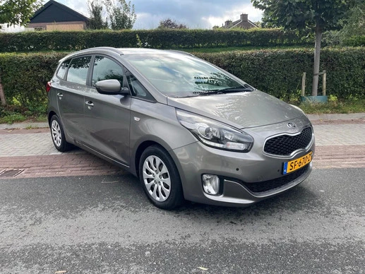 Kia Carens - Afbeelding 2 van 22