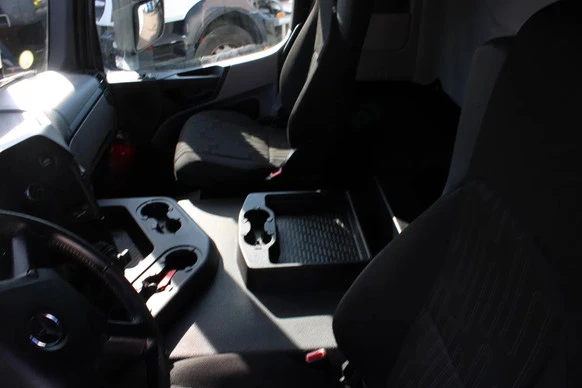 Mercedes-Benz Antos - Afbeelding 11 van 30