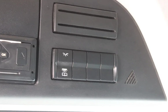 Mercedes-Benz Antos - Afbeelding 25 van 30