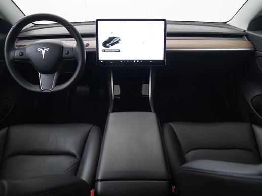 Tesla Model 3 - Afbeelding 5 van 30