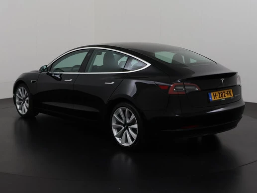 Tesla Model 3 - Afbeelding 6 van 30