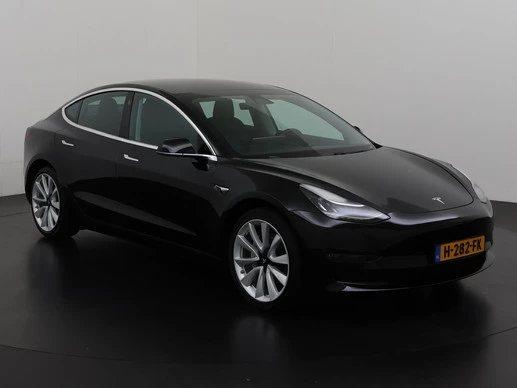 Tesla Model 3 - Afbeelding 30 van 30