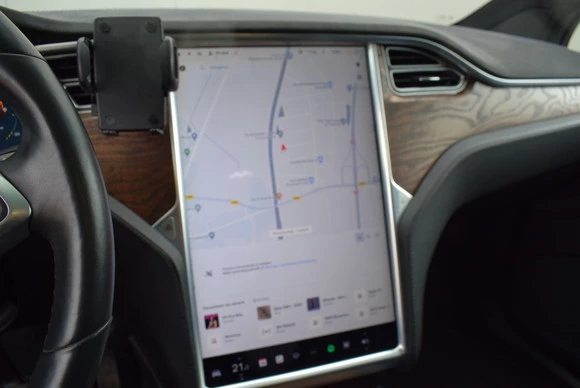 Tesla Model X - Afbeelding 14 van 27