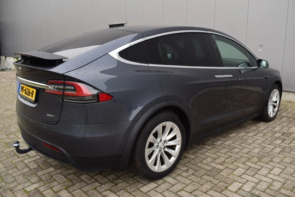 Tesla Model X - Afbeelding 22 van 27