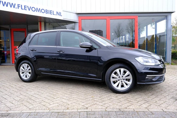 Volkswagen Golf - Afbeelding 4 van 30