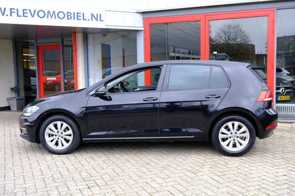 Volkswagen Golf - Afbeelding 27 van 30