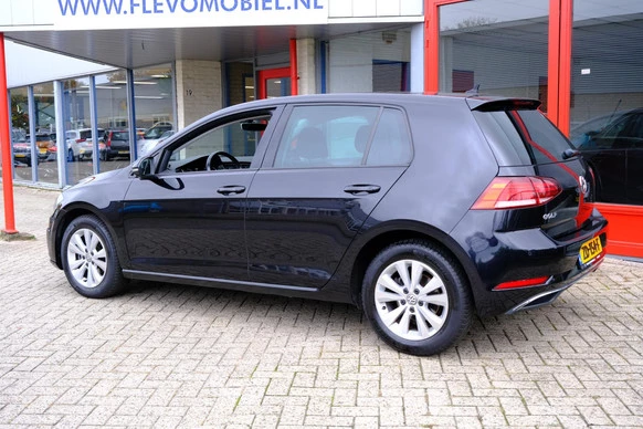 Volkswagen Golf - Afbeelding 28 van 30