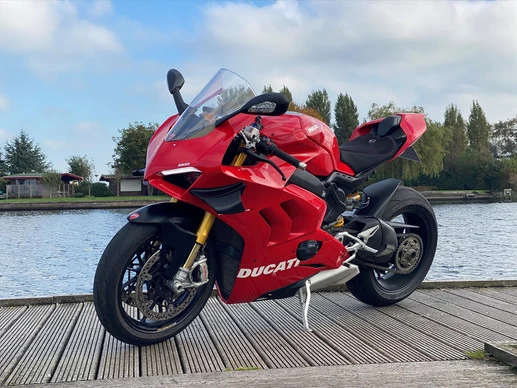 Ducati Super Sport