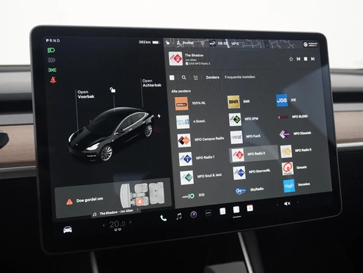 Tesla Model 3 - Afbeelding 14 van 30