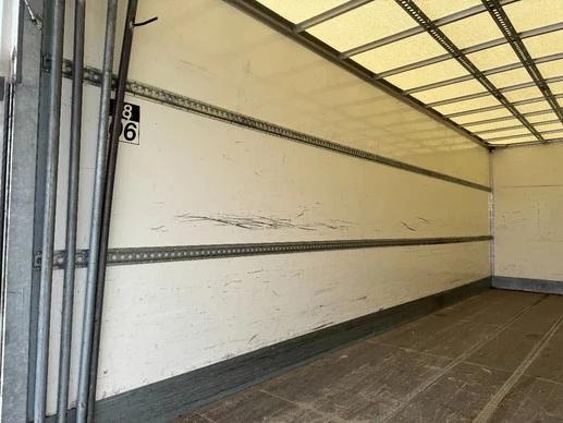 Mercedes-Benz Antos - Afbeelding 10 van 24