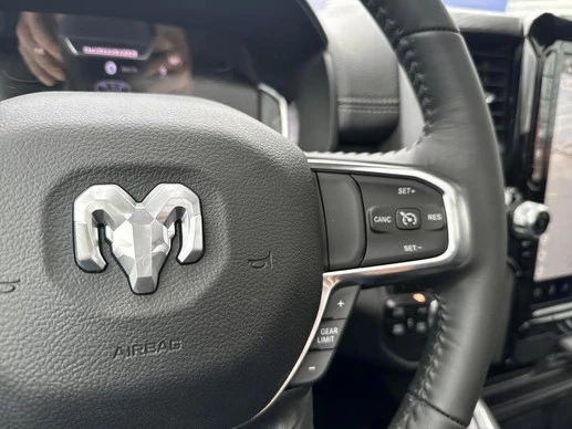 Dodge Ram 1500 - Afbeelding 18 van 30