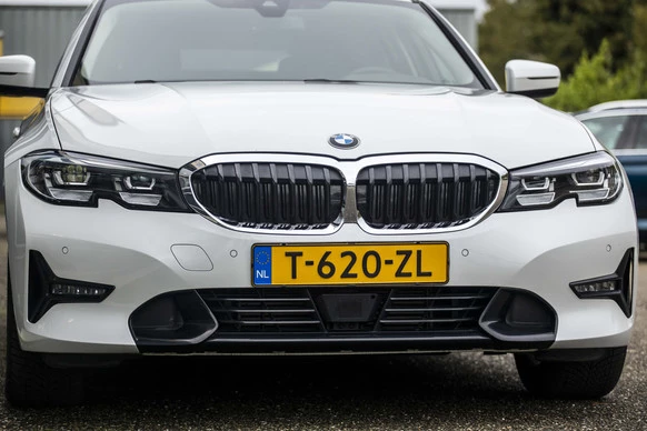 BMW 3 Serie - Afbeelding 12 van 30