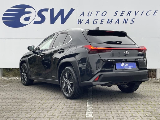 Lexus UX - Afbeelding 3 van 30