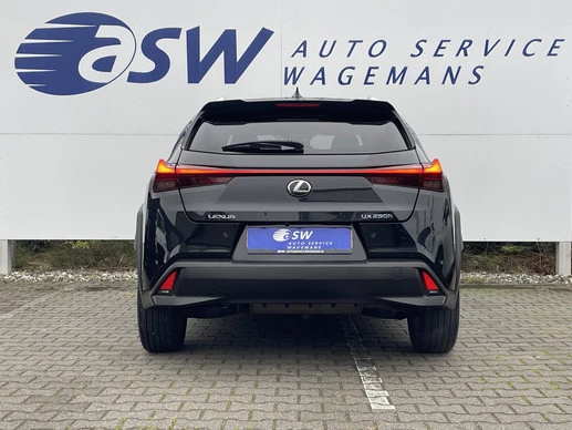 Lexus UX - Afbeelding 7 van 30