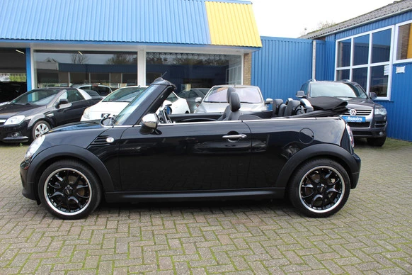 MINI Cabrio - Afbeelding 4 van 30