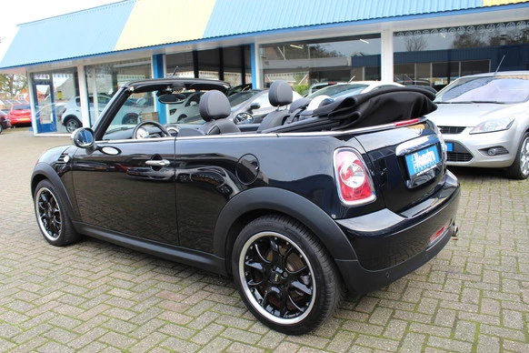 MINI Cabrio - Afbeelding 7 van 30