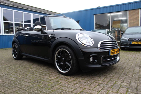 MINI Cabrio - Afbeelding 13 van 30