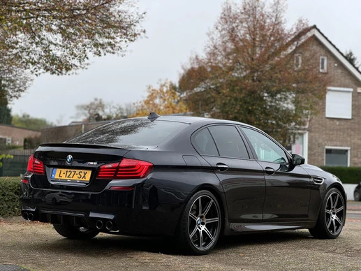 BMW M5 - Afbeelding 4 van 30