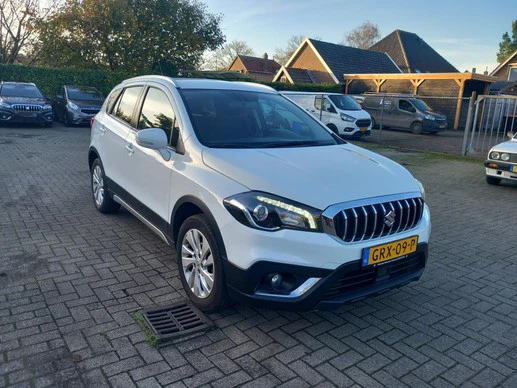 Suzuki S-Cross