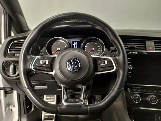 Volkswagen Golf - Afbeelding 14 van 30