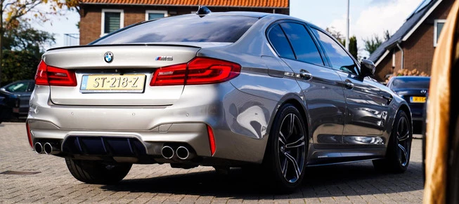 BMW M5 - Afbeelding 10 van 30