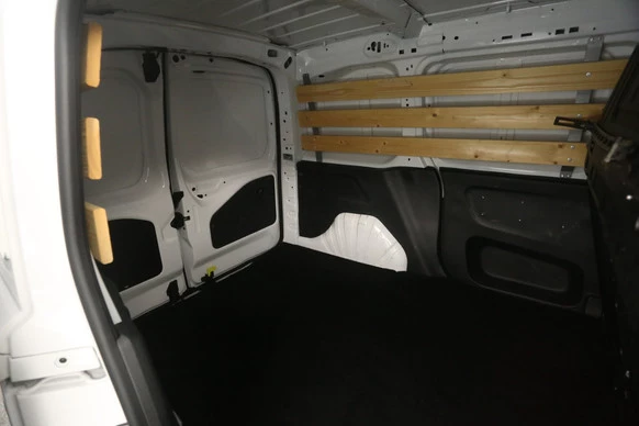 Opel Combo - Afbeelding 21 van 24