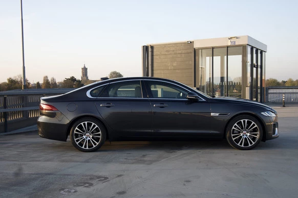 Jaguar XF - Afbeelding 9 van 30