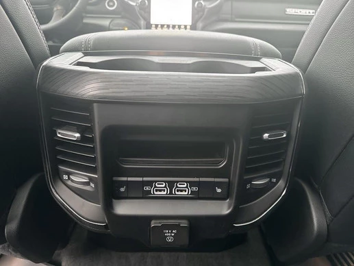 Dodge Ram 1500 - Afbeelding 14 van 30