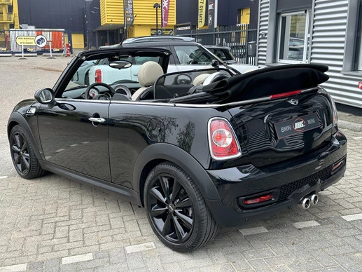 MINI Cooper S Cabrio - Afbeelding 3 van 30