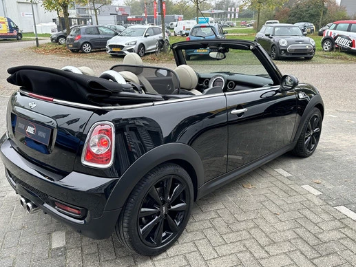 MINI Cooper S Cabrio - Afbeelding 7 van 30