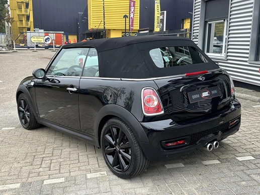 MINI Cooper S Cabrio - Afbeelding 22 van 30