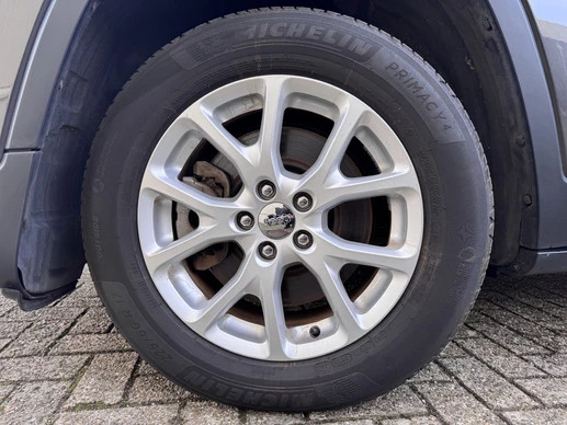 Jeep Cherokee - Afbeelding 18 van 20