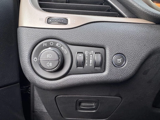 Jeep Cherokee - Afbeelding 7 van 20