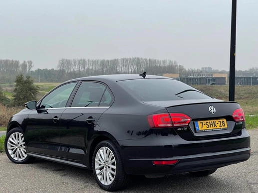 Volkswagen Jetta - Afbeelding 5 van 24