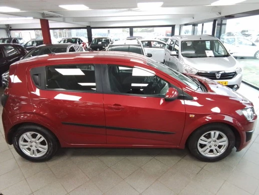 Chevrolet Aveo - Afbeelding 5 van 15