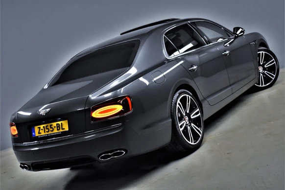 Bentley Flying Spur - Afbeelding 9 van 30