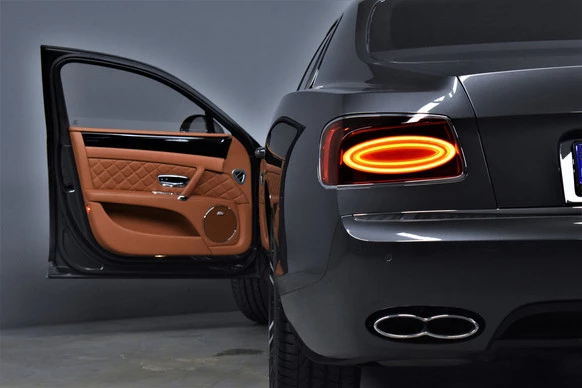 Bentley Flying Spur - Afbeelding 12 van 30