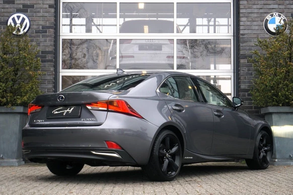 Lexus IS - Afbeelding 3 van 30