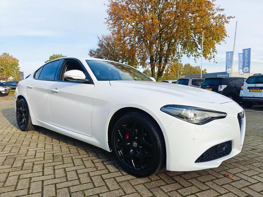 Alfa Romeo Giulia - Afbeelding 5 van 22